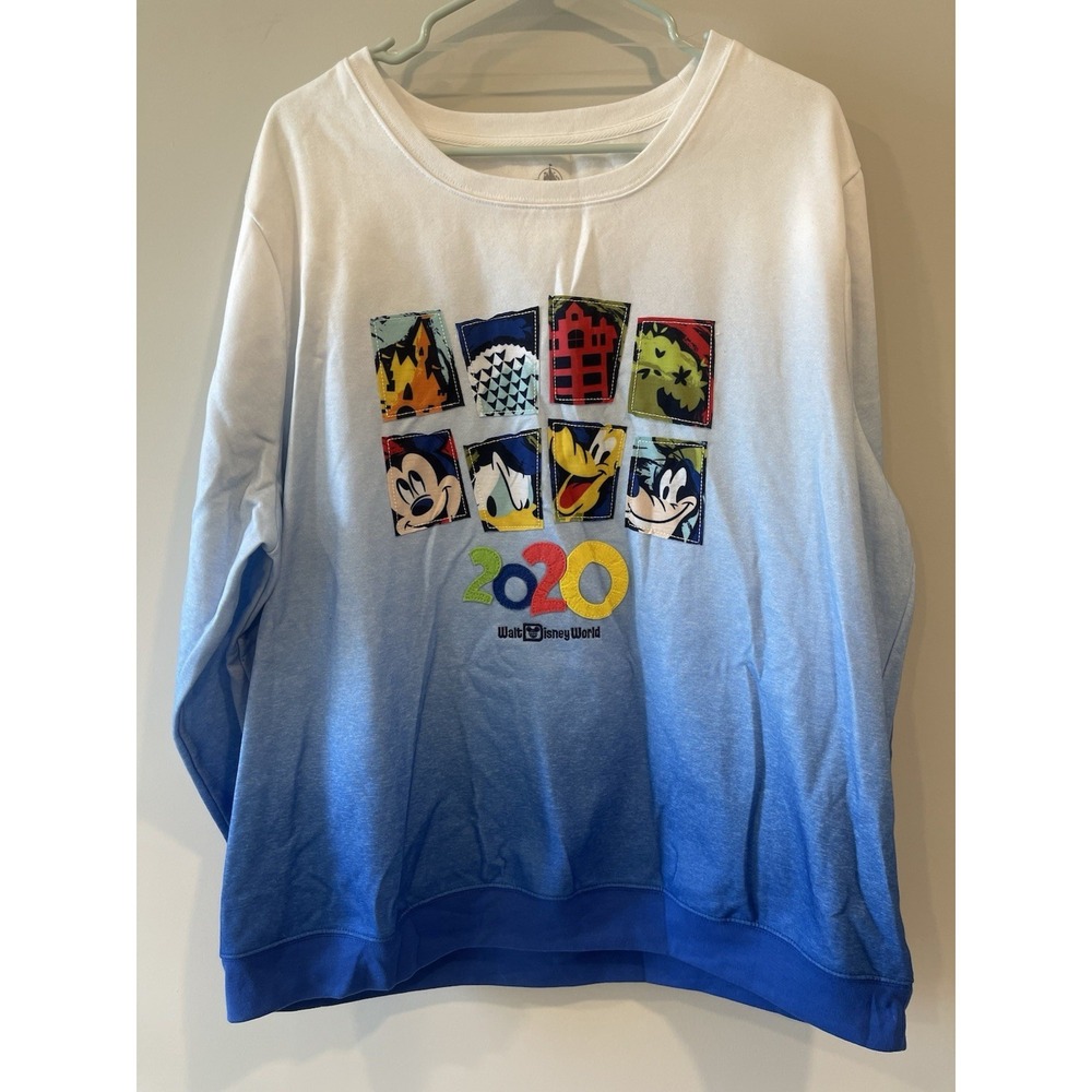 Womens Disney 2020 Sweatshirt Size 2XL Disney World Year Epcot Magic Kingdom